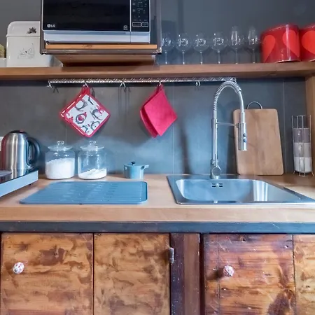 Rio Marin With Floating Gondolas View Apartment Venice